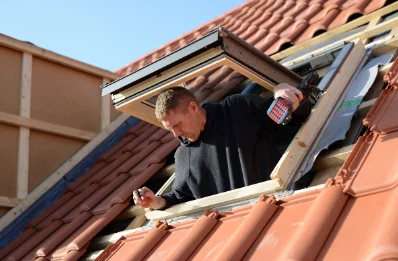 Pose de fenêtres de toit Velux à Travecy